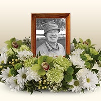 Sympathy flowers PHOTO & URN TRIBUTES 